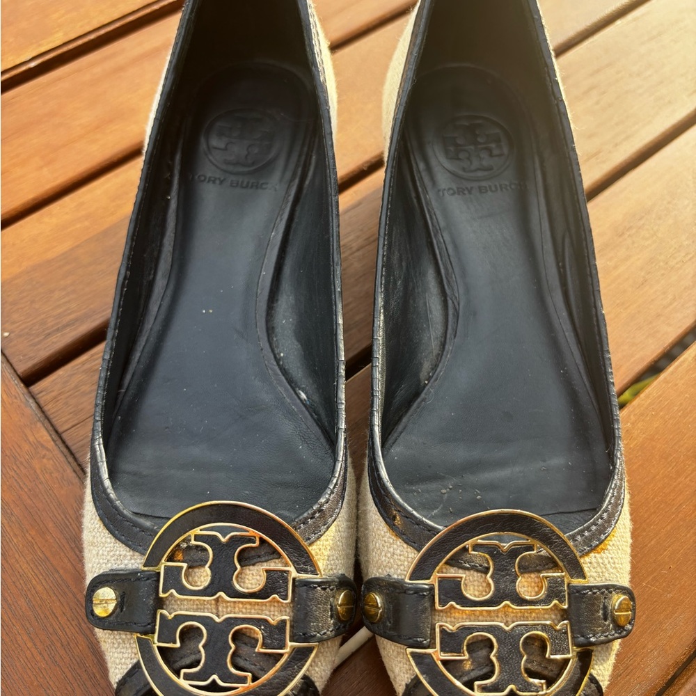 Tory Burch Peep Toe Shoes with Gold Logo - Size 8